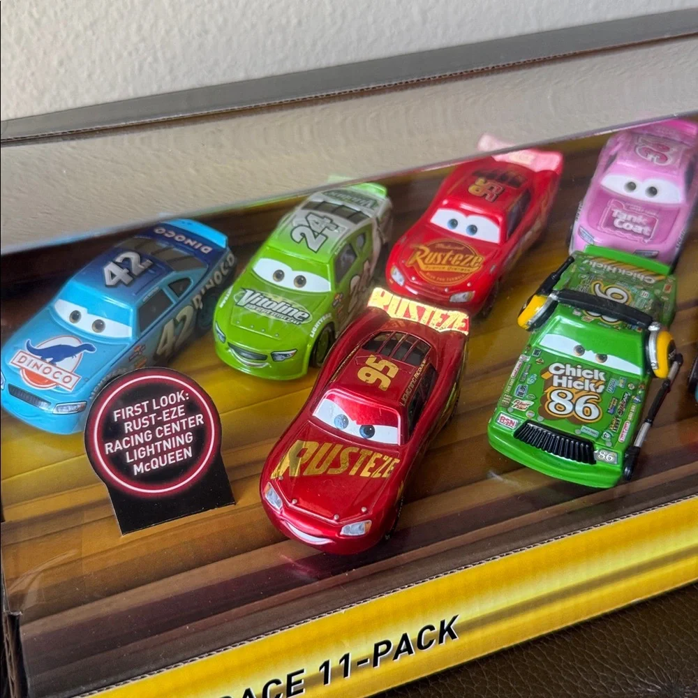 Mattel Disney and Pixar Cars Desert Race 11-Pack Toy Set